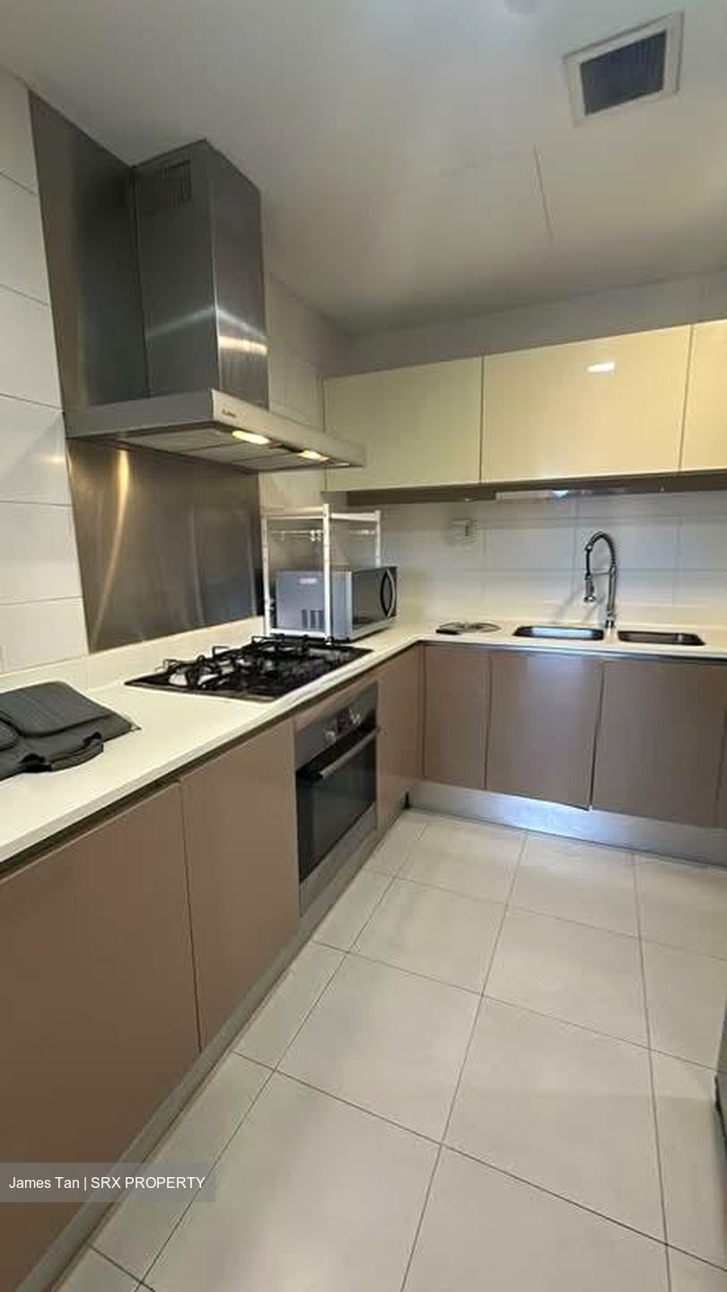 The Ford @ Holland (D10), Condominium #584961051
